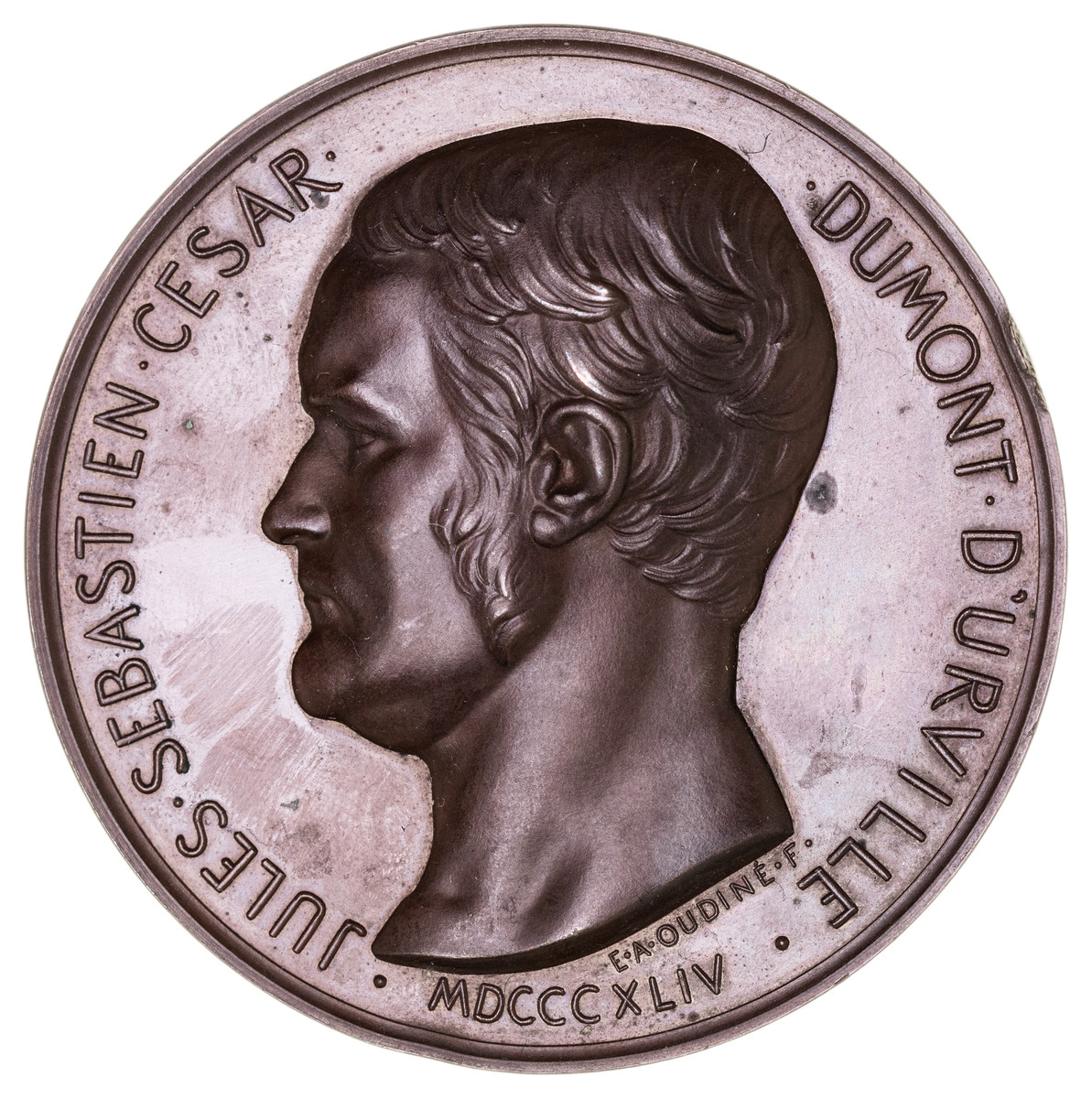 33 · MISCELLANEOUS AUSTRALIAN COINS: George V - Elizabeth II, 1931-2003, 1931-2003, assorted issues, each in 2 x 2 holders arranged in a wooden slide box, sold with owner's typed listing; pennies (82), includes 1945KG., 1946 (4), 1933/2 (4) other varieties; fifty cents, 1969 (4), 1970 (17), 1977 (4), 1979 double bar (8), no bar, 1980 double bar (33) later (11), one dollar (8), two dollars (7), five dollars 1992. (184)