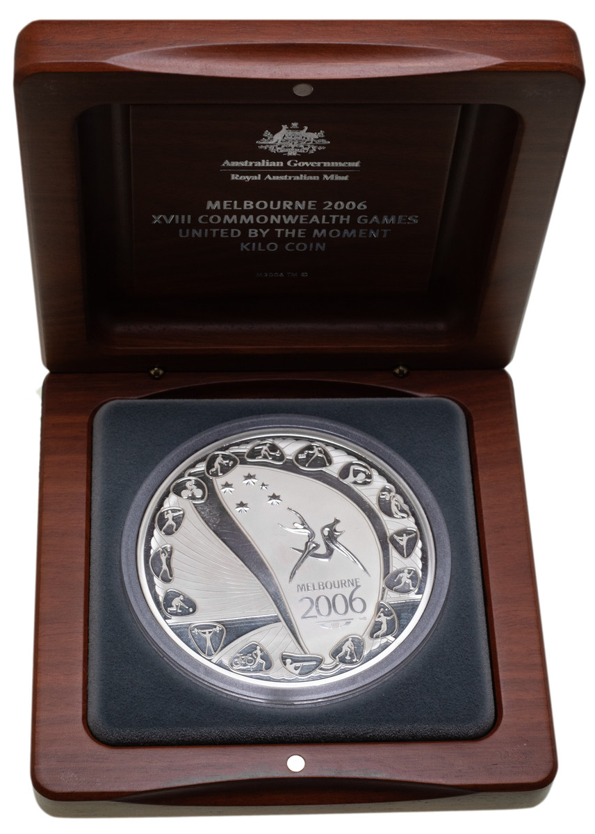 96 · DECIMAL PROOFS: Elizabeth II, proof thirty dollars in .999 fine, Melbourne XVIII Commonwealth Games, 2006.